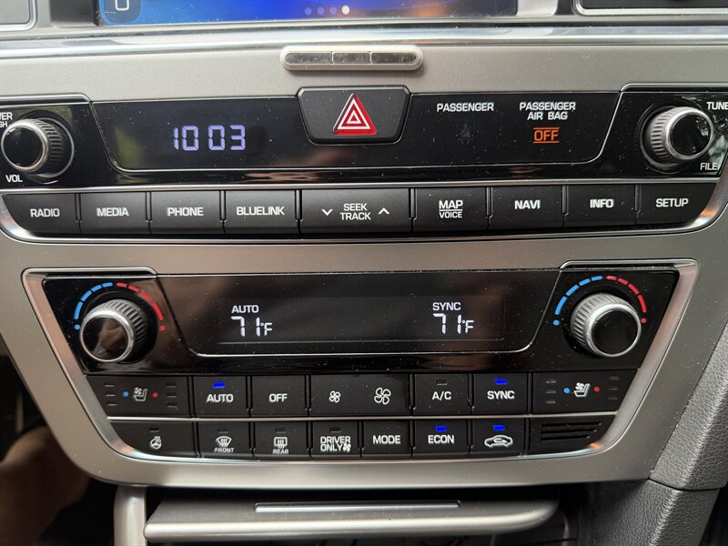 2016 Hyundai Sonata Hybrid Limited Plug in hybrid - Photo 33 - East Haven, CT 06513