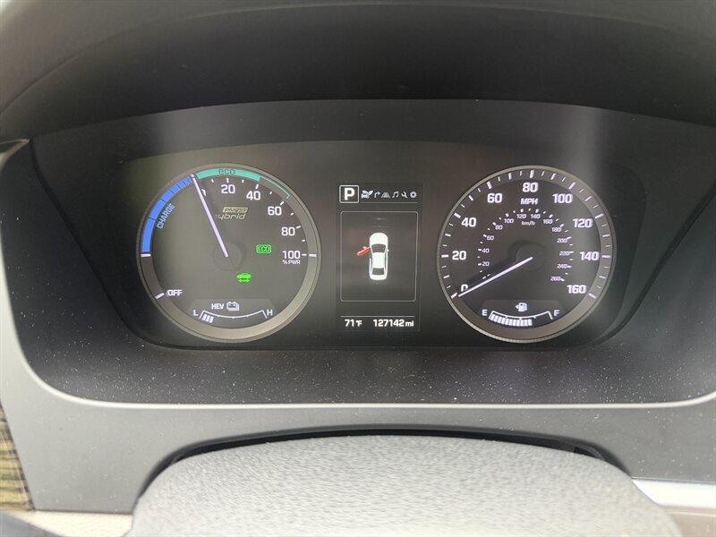 2016 Hyundai Sonata Hybrid Limited Plug in hybrid - Photo 34 - East Haven, CT 06513