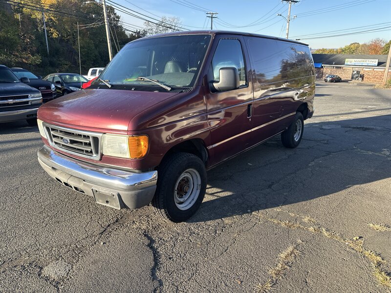 2005 Ford E-250