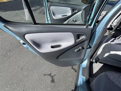 2001 Toyota Echo   - Photo 47 - Antioch, CA 94509