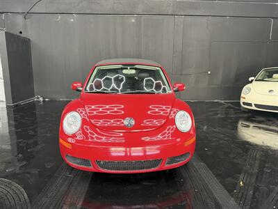 2009 Volkswagen Beetle SE WOW !! ONLY 40K MILES !!! EXTREMELY HARD TO FIND WITH THIS MILES !! POWER TOP HTD SAETS !! CALL NOW 954-902-9298 MATT . - Photo 67 - Pompano Beach, FL 33069