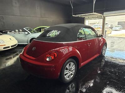 2009 Volkswagen Beetle SE WOW !! ONLY 40K MILES !!! EXTREMELY HARD TO FIND WITH THIS MILES !! POWER TOP HTD SAETS !! CALL NOW 954-902-9298 MATT . - Photo 20 - Pompano Beach, FL 33069