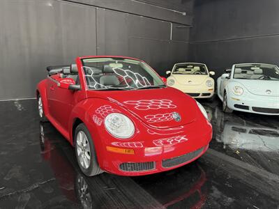 2009 Volkswagen Beetle SE WOW !! ONLY 40K MILES !!! EXTREMELY HARD TO FIND WITH THIS MILES !! POWER TOP HTD SAETS !! CALL NOW 954-902-9298 MATT . - Photo 58 - Pompano Beach, FL 33069