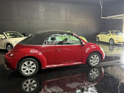 2009 Volkswagen Beetle SE WOW !! ONLY 40K MILES !!! EXTREMELY HARD TO FIND WITH THIS MILES !! POWER TOP HTD SAETS !! CALL NOW 954-902-9298 MATT . - Photo 65 - Pompano Beach, FL 33069