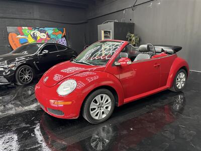 2009 Volkswagen Beetle SE WOW !! ONLY 40K MILES !!! EXTREMELY HARD TO FIND WITH THIS MILES !! POWER TOP HTD SAETS !! CALL NOW 954-902-9298 MATT . - Photo 9 - Pompano Beach, FL 33069