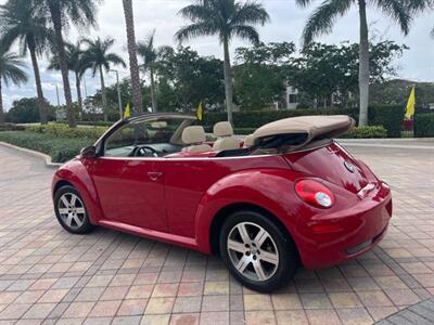 2006 Volkswagen New Beetle Convertible 2.5  beetle convertible - Photo 17 - Pompano Beach, FL 33069