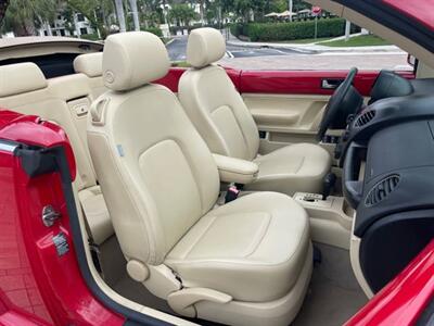 2006 Volkswagen New Beetle Convertible 2.5  beetle convertible - Photo 35 - Pompano Beach, FL 33069