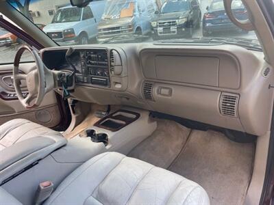 1999 Cadillac Escalade 4dr  suv - Photo 11 - Pompano Beach, FL 33069