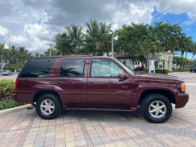 1999 Cadillac Escalade 4dr  suv - Photo 12 - Pompano Beach, FL 33069