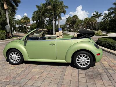 2005 Volkswagen New Beetle Convertible GLS  WOW !! SUPER LOW MILES 78K !!! POWER TOP !! - Photo 41 - Pompano Beach, FL 33069