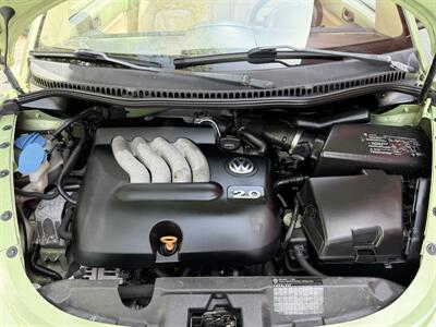 2005 Volkswagen New Beetle Convertible GLS  WOW !! SUPER LOW MILES 78K !!! POWER TOP !! - Photo 25 - Pompano Beach, FL 33069