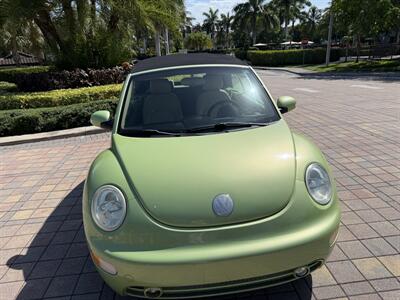 2005 Volkswagen New Beetle Convertible GLS  WOW !! SUPER LOW MILES 78K !!! POWER TOP !! - Photo 11 - Pompano Beach, FL 33069