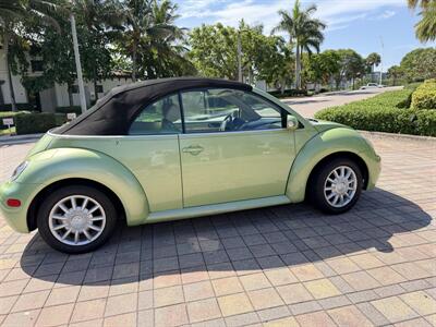 2005 Volkswagen New Beetle Convertible GLS  WOW !! SUPER LOW MILES 78K !!! POWER TOP !! - Photo 19 - Pompano Beach, FL 33069