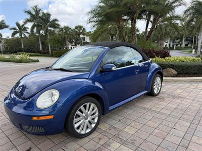 2008 Volkswagen New Beetle Convertible SE PZEV  SUPER LOW MILES 70K !! RARE COLOR !!POWER TOP !! - Photo 9 - Pompano Beach, FL 33069