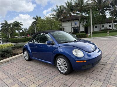 2008 Volkswagen New Beetle Convertible SE PZEV  SUPER LOW MILES 70K !! RARE COLOR !!POWER TOP !! - Photo 6 - Pompano Beach, FL 33069