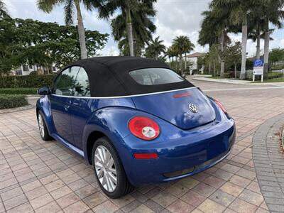 2008 Volkswagen New Beetle Convertible SE PZEV  SUPER LOW MILES 70K !! RARE COLOR !!POWER TOP !! - Photo 27 - Pompano Beach, FL 33069