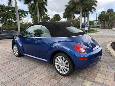 2008 Volkswagen New Beetle Convertible SE PZEV  SUPER LOW MILES 70K !! RARE COLOR !!POWER TOP !! - Photo 30 - Pompano Beach, FL 33069