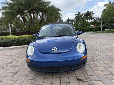 2008 Volkswagen New Beetle Convertible SE PZEV  SUPER LOW MILES 70K !! RARE COLOR !!POWER TOP !! - Photo 25 - Pompano Beach, FL 33069