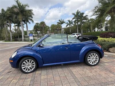 2008 Volkswagen New Beetle Convertible SE PZEV  SUPER LOW MILES 70K !! RARE COLOR !!POWER TOP !! - Photo 4 - Pompano Beach, FL 33069