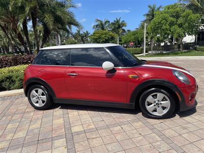 2016 MINI Hardtop 2 Door Cooper   - Photo 15 - Pompano Beach, FL 33069