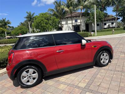 2016 MINI Hardtop 2 Door Cooper   - Photo 35 - Pompano Beach, FL 33069