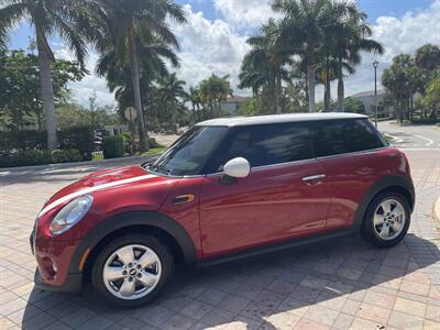 2016 MINI Hardtop 2 Door Cooper   - Photo 37 - Pompano Beach, FL 33069