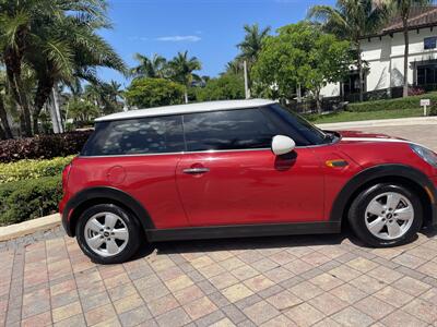 2016 MINI Hardtop 2 Door Cooper   - Photo 51 - Pompano Beach, FL 33069