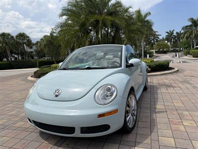 2006 Volkswagen New Beetle Convertible 2.5 WOW !! THE BEST COLOR COMBO !! SUPER LOW MILES ONLY96K !!! POWER TOP !!HTD SEATS !! 954-908-9298 !!! - Photo 48 - Pompano Beach, FL 33069