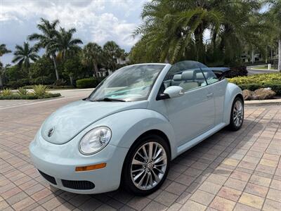 2006 Volkswagen New Beetle Convertible 2.5 WOW !! THE BEST COLOR COMBO !! SUPER LOW MILES ONLY96K !!! POWER TOP !!HTD SEATS !! 954-908-9298 !!! - Photo 2 - Pompano Beach, FL 33069