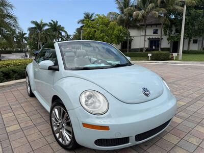 2006 Volkswagen New Beetle Convertible 2.5 WOW !! THE BEST COLOR COMBO !! SUPER LOW MILES ONLY96K !!! POWER TOP !!HTD SEATS !! 954-908-9298 !!! - Photo 34 - Pompano Beach, FL 33069