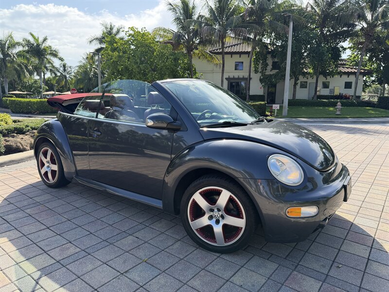 2005 Volkswagen Beetle BLUSH  WOW !! SUPER RARE BLUSH EDITION !! ONLY 90K MILES !! 60 PICS !! 954-902-9298 MATT - Photo 1 - Pompano Beach, FL 33069