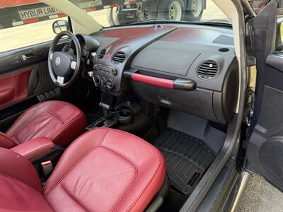 2005 Volkswagen Beetle BLUSH  WOW !! SUPER RARE BLUSH EDITION !! ONLY 90K MILES !! 60 PICS !! 954-902-9298 MATT - Photo 44 - Pompano Beach, FL 33069