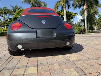 2005 Volkswagen Beetle BLUSH  WOW !! SUPER RARE BLUSH EDITION !! ONLY 90K MILES !! 60 PICS !! 954-902-9298 MATT - Photo 10 - Pompano Beach, FL 33069