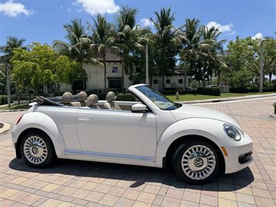 2013 Volkswagen Beetle Convertible 2.5L PZEV WOW!! SUPER LOW MILES 62K !! GREART COLOR COMBO !! 954-902-9298 MATT . - Photo 10 - Pompano Beach, FL 33069