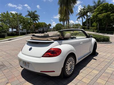 2013 Volkswagen Beetle Convertible 2.5L PZEV WOW!! SUPER LOW MILES 62K !! GREART COLOR COMBO !! 954-902-9298 MATT . - Photo 9 - Pompano Beach, FL 33069