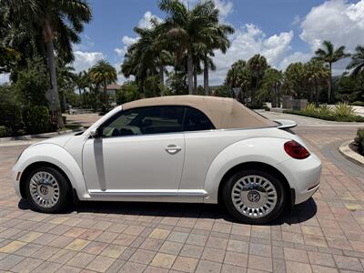 2013 Volkswagen Beetle Convertible 2.5L PZEV WOW!! SUPER LOW MILES 62K !! GREART COLOR COMBO !! 954-902-9298 MATT . - Photo 28 - Pompano Beach, FL 33069