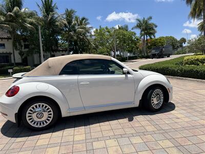 2013 Volkswagen Beetle Convertible 2.5L PZEV WOW!! SUPER LOW MILES 62K !! GREART COLOR COMBO !! 954-902-9298 MATT . - Photo 35 - Pompano Beach, FL 33069