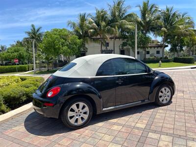 2010 Volkswagen Beetle SE  convertible - Photo 6 - Pompano Beach, FL 33069