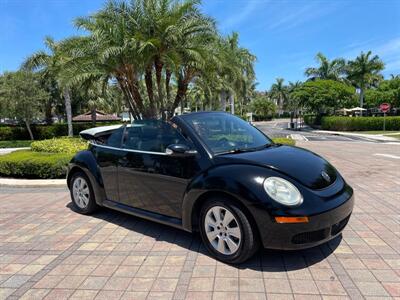 2010 Volkswagen Beetle SE  convertible - Photo 11 - Pompano Beach, FL 33069