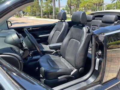 2010 Volkswagen Beetle SE  convertible - Photo 15 - Pompano Beach, FL 33069