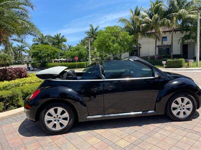 2010 Volkswagen Beetle SE  convertible - Photo 25 - Pompano Beach, FL 33069