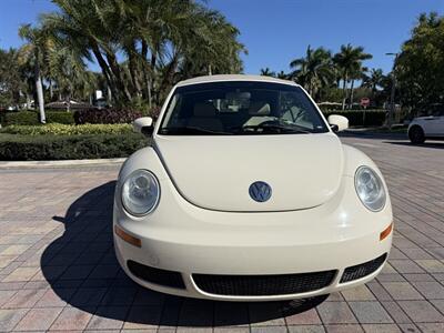 2008 Volkswagen New Beetle Convertible S  WOW!! ONLY 79K MILES !! RARE COLOR COMBO !!954-902-9298 !! - Photo 6 - Pompano Beach, FL 33069