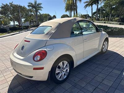 2008 Volkswagen New Beetle Convertible S  WOW!! ONLY 79K MILES !! RARE COLOR COMBO !!954-902-9298 !! - Photo 29 - Pompano Beach, FL 33069