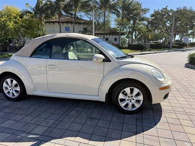 2008 Volkswagen New Beetle Convertible S  WOW!! ONLY 79K MILES !! RARE COLOR COMBO !!954-902-9298 !! - Photo 33 - Pompano Beach, FL 33069