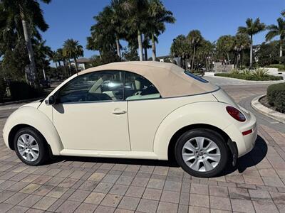 2008 Volkswagen New Beetle Convertible S  WOW!! ONLY 79K MILES !! RARE COLOR COMBO !!954-902-9298 !! - Photo 7 - Pompano Beach, FL 33069