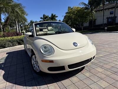2008 Volkswagen New Beetle Convertible S  WOW!! ONLY 79K MILES !! RARE COLOR COMBO !!954-902-9298 !! - Photo 39 - Pompano Beach, FL 33069