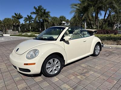 2008 Volkswagen New Beetle Convertible S  WOW!! ONLY 79K MILES !! RARE COLOR COMBO !!954-902-9298 !! - Photo 49 - Pompano Beach, FL 33069