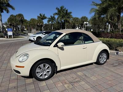 2008 Volkswagen New Beetle Convertible S  WOW!! ONLY 79K MILES !! RARE COLOR COMBO !!954-902-9298 !! - Photo 16 - Pompano Beach, FL 33069