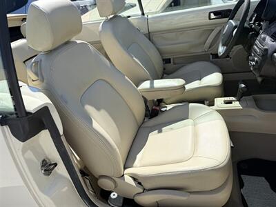 2008 Volkswagen New Beetle Convertible S  WOW!! ONLY 79K MILES !! RARE COLOR COMBO !!954-902-9298 !! - Photo 60 - Pompano Beach, FL 33069