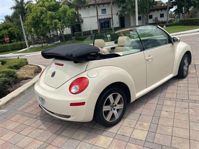 2006 Volkswagen New Beetle Convertible 2.5  convertible - Photo 34 - Pompano Beach, FL 33069